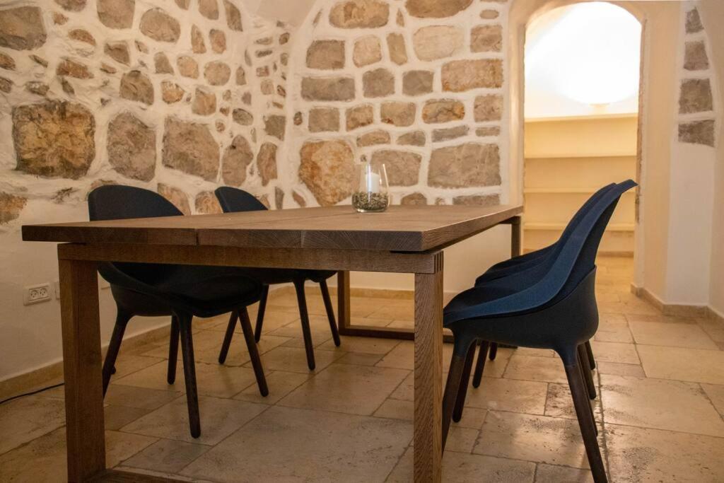 Cozy Heritage Home Jeruzalem Buitenkant foto