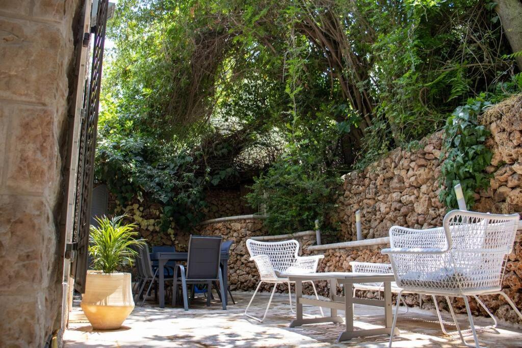 Cozy Heritage Home Jeruzalem Buitenkant foto